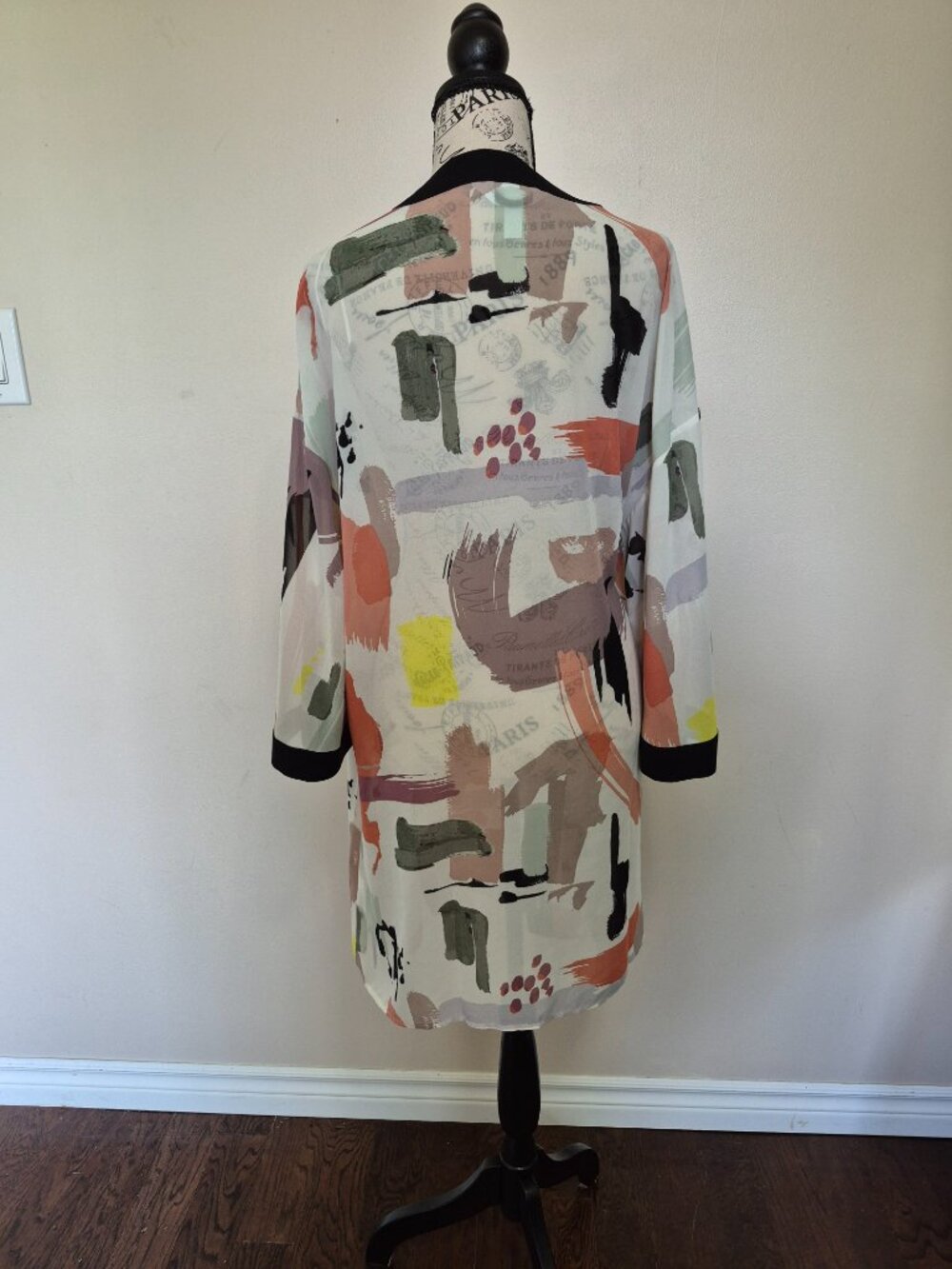 Kimono - Picture 6 of 11